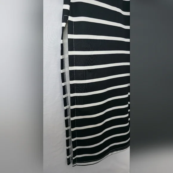 Grecerelle Black & White Striped Maxi Dress Pockets Slit Minimalist Clean Girl - Picture 6 of 14